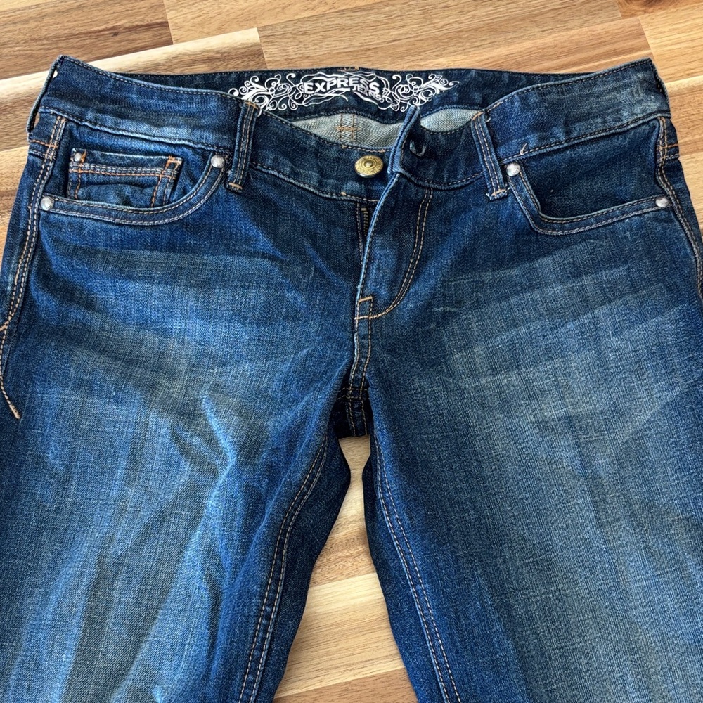 Express Women's Dark Blue Jeans